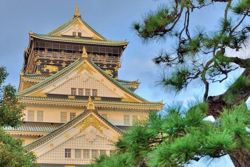 You’ll soon find out why the Osaka Castle is Japan’s most visited castle!