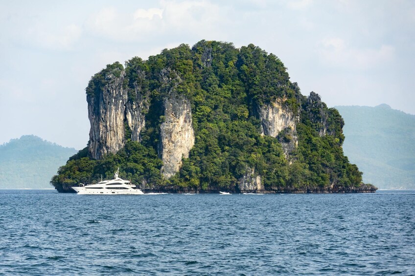 Phang Nga Bay Highlights Tour