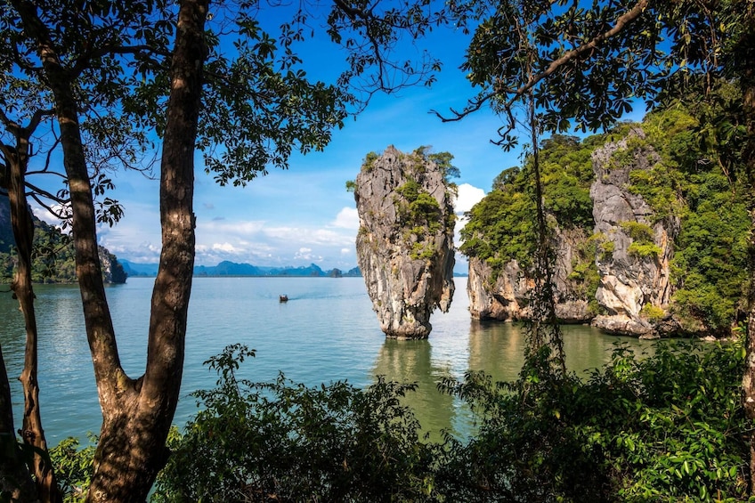 Full-day sea kayaking guided island tour from Khao Lak