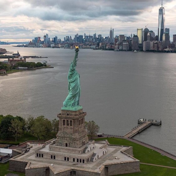 statue of liberty audio tour