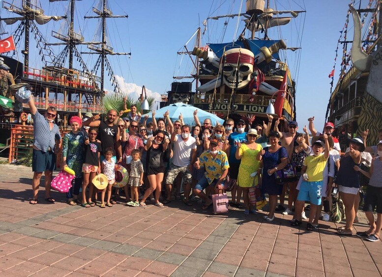 Picture 10 for Activity Alanya: Pirate Boat Tour w/ BBQ & Foam Party