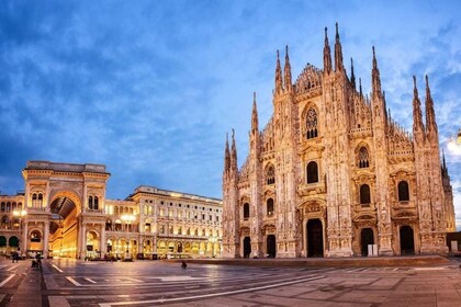 Visita guiada privada a la Catedral del Duomo con Roof Top