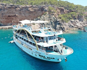 Antalya & Kemer: Megastar Catamaran Cruise With Foam Party