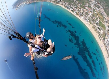 Alanya : Vol en parapente en tandem vers la plage de Cleopatra