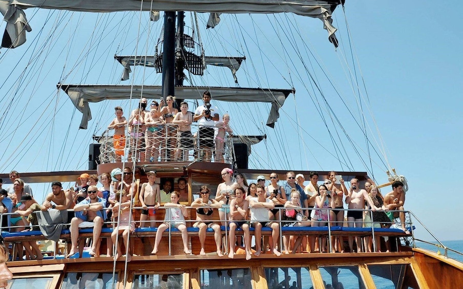 Picture 18 for Activity Alanya: Catamaran Boat Trip with Sunbathing and Swimming