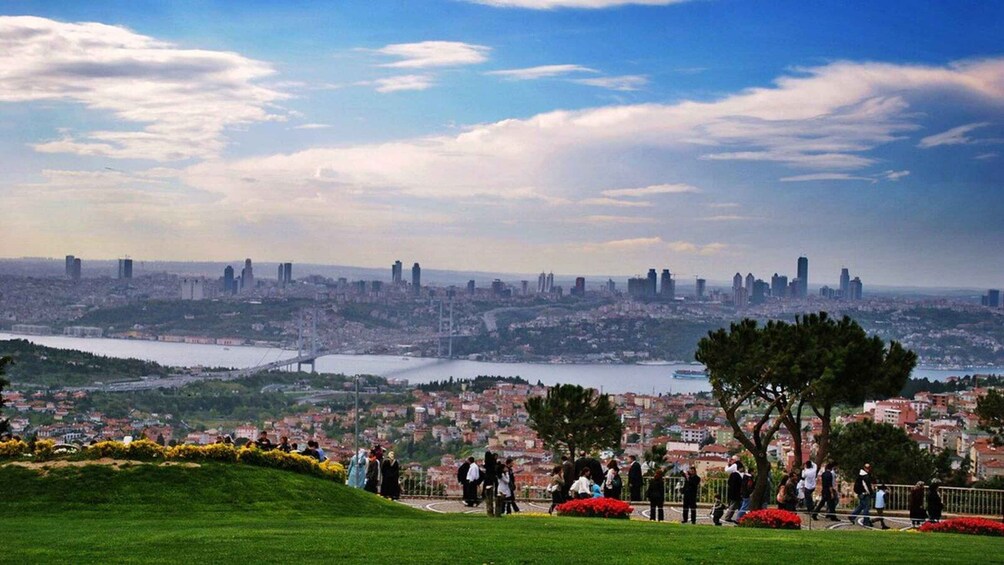 Picture 8 for Activity Istanbul: Bosphorus And Golden Horn Morning or Sunset Cruise