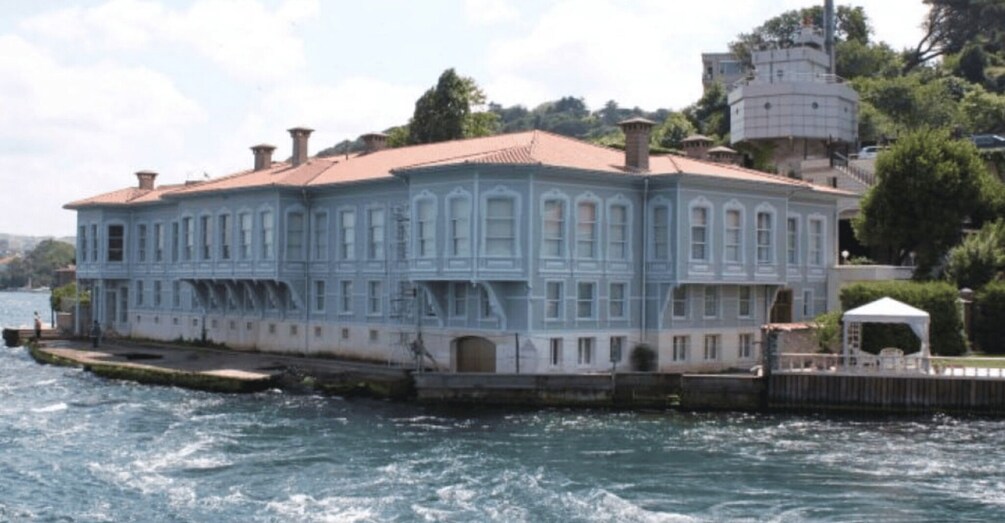 Picture 3 for Activity Istanbul: Bosphorus And Golden Horn Morning or Sunset Cruise