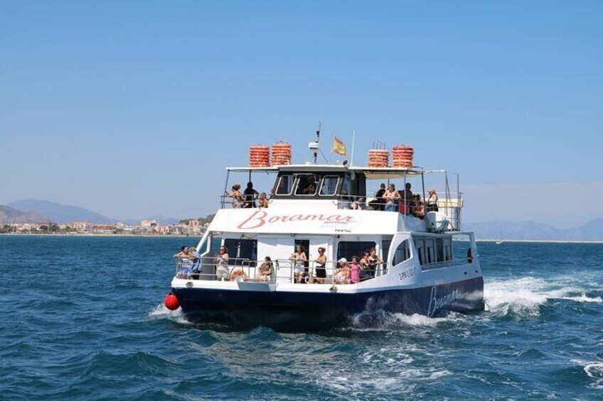 Catamaran Excursion with Food and Bath from Port of Valencia