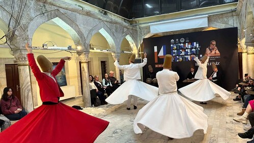 Istanbul: Ceremonie van de Wervelende Derwisjen en Mevlevi Sema