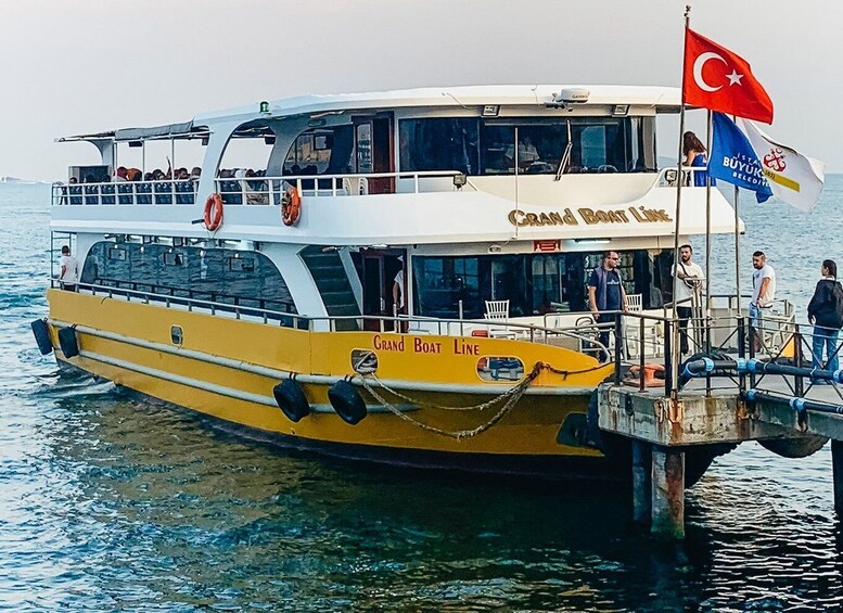 Picture 12 for Activity Istanbul: Bosphorus Cruise w/Audio Guide and Sunset Option