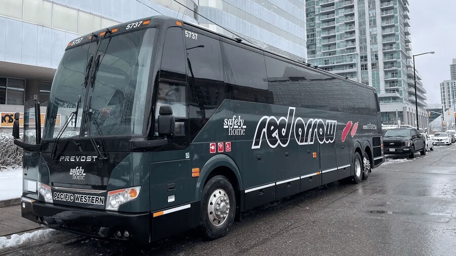 Calgary: Travel in great comfort to/from Edmonton
