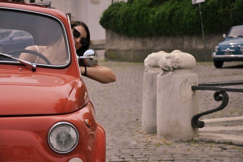 3-hour private tour of Rome in a vintage Fiat 500