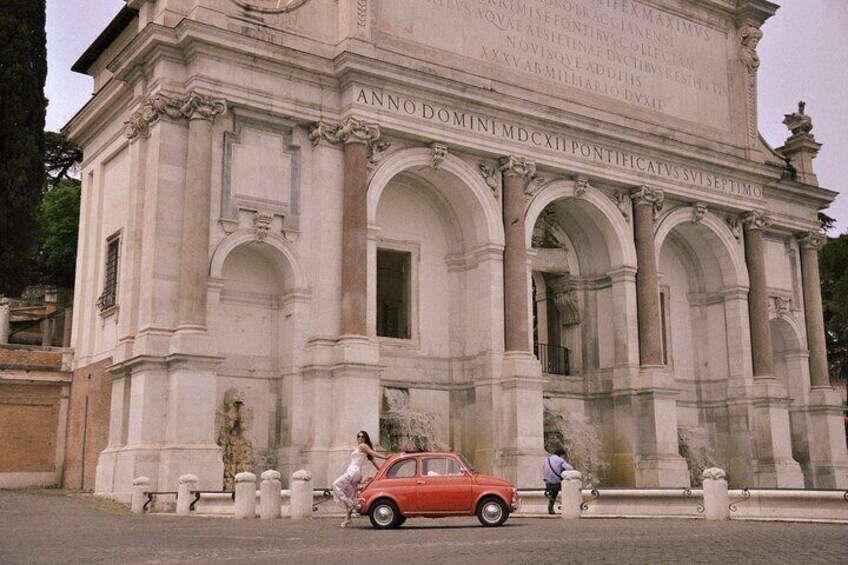 3-hour private tour of Rome in a vintage Fiat 500