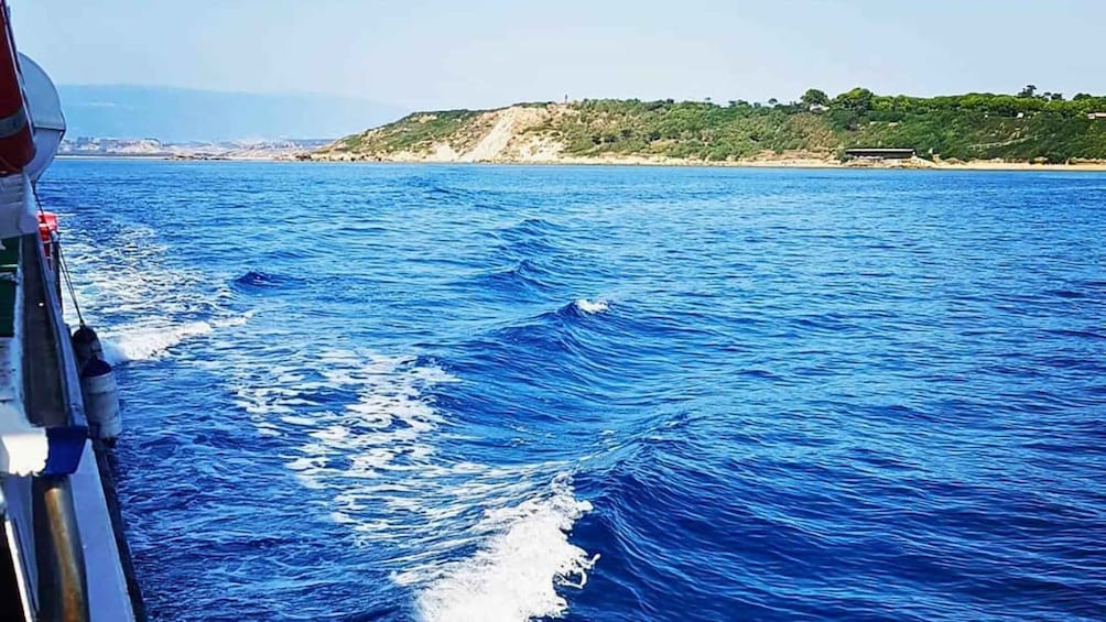 Picture 4 for Activity Capo Rizzuto: Explore seabed with an underwater vision boat