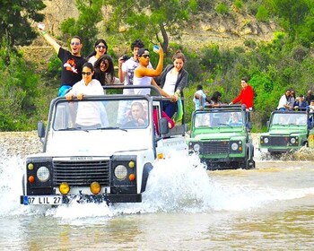 Safari Jeep Keluarga Alanya: Petualangan Pemandangan Indah untuk Segala Usi...