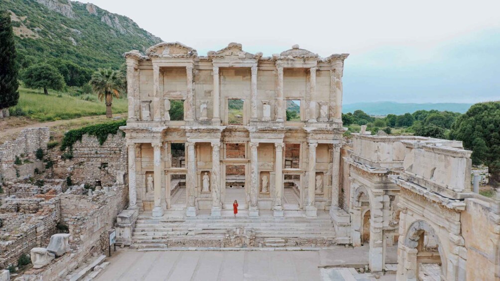 Picture 3 for Activity Full Day Ephesus and House of Virgin Mary Tour from Kusadasi