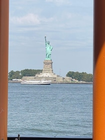 #1 Six Hour Bus Tour and Boat Ride By The Statue of Liberty