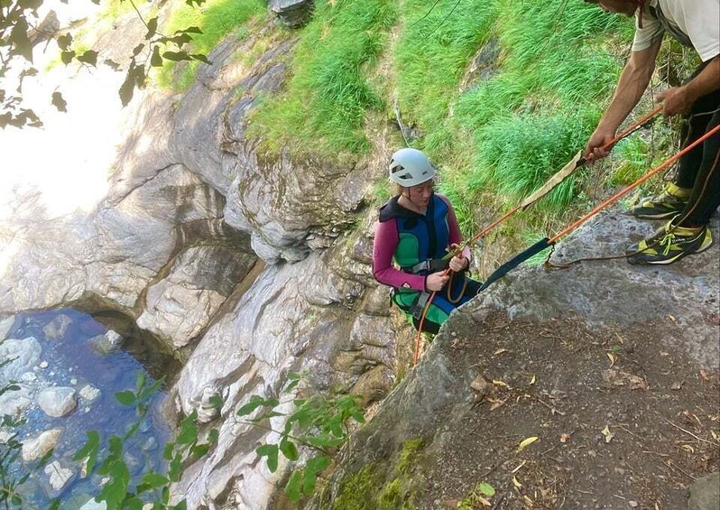 Picture 3 for Activity Champdepraz: Canyoning Test Yourself in the Chalamy torrent
