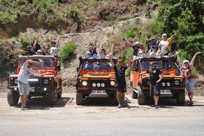 Utforsk Alanya slott med Alanya Jeep Safari