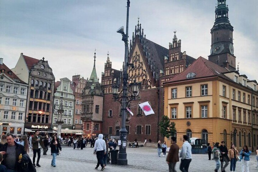 Private Quick Wrocław Walking Tour of Old Town