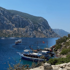 Marmaris: Coastal Sights Boat Tour with Swim Stops