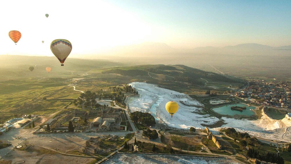 Picture 8 for Activity From Antalya: Pamukkale Day Trip w/Optional Balloon Flight