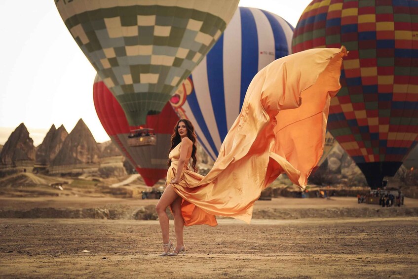 Cappadocia: Private Flying Dress Photoshoot at Sunrise