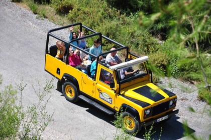 Fethiye: Jeepsafari tour met lunch en natuurlijk modderbad