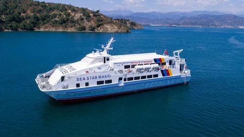 Fra Fethiye: Fergetransport til Rhodos