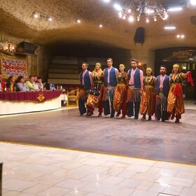 Divertissement nocturne turc en Cappadoce