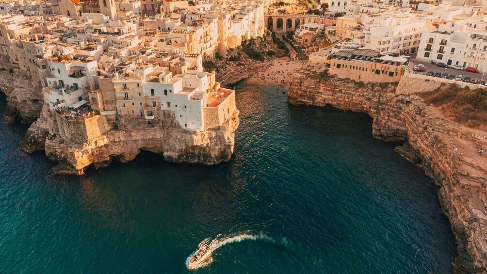 Polignano a mare boat tour