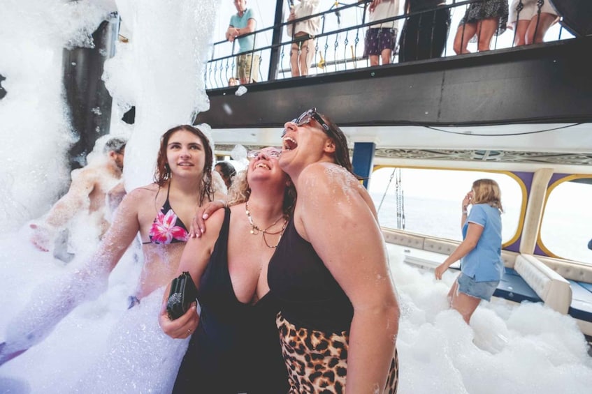 Picture 4 for Activity From Antalya/Kemer: All-Inclusive Party Boat with Lunch