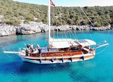 Bodrum : Gulet privé excursion avec déjeuner