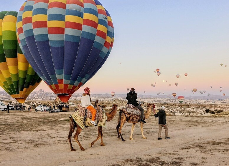 Cappadocia: Sunrise Camel Safari