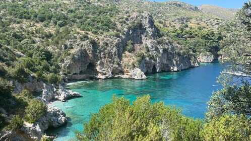 Camerota : Excursion en bateau explorant Baia Infreschi