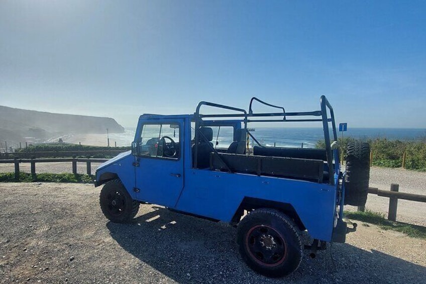 Private Tour in Sintra Palácio da Pena and Cascais by 4x4