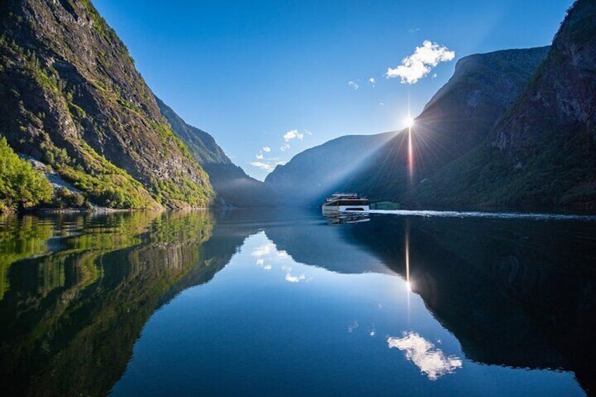 Private Guided Tour to Oslo Nærøyfjord Cruise and Flåm Railway