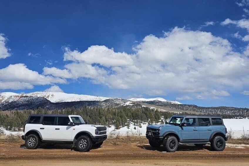 Half Day Private Sightseeing Jeep Tour in Colorado with Pickup