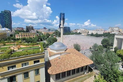 Tirana’s Communist Past: A Tasting Tour with Traditional Lunch