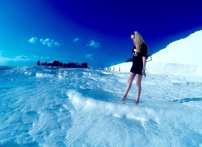 Picture 10 for Activity Marmaris Pamukkale Tour By Night