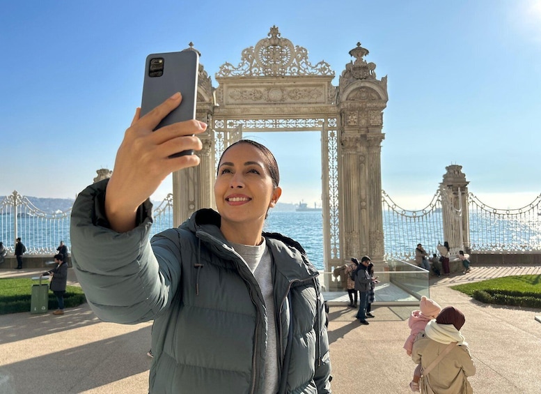 Picture 5 for Activity Istanbul: Dolmabahce Palace Fast-Track Entry w/ Audio Guide