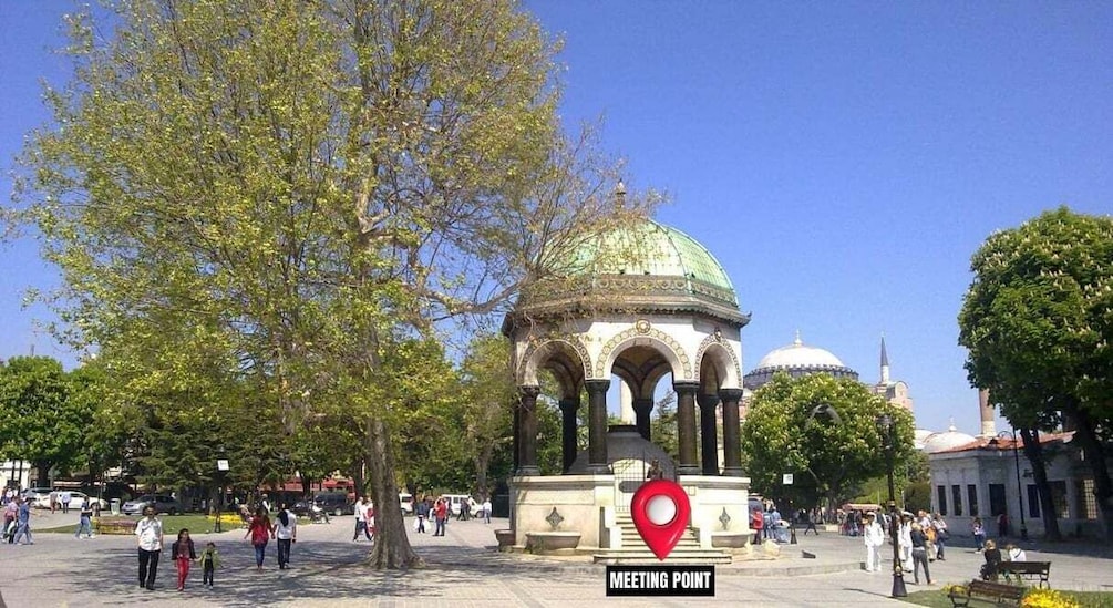 Istanbul: Private Guided Walking Tour