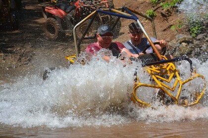 Marmaris: Safari en Buggy con Lucha Acuática y Traslado