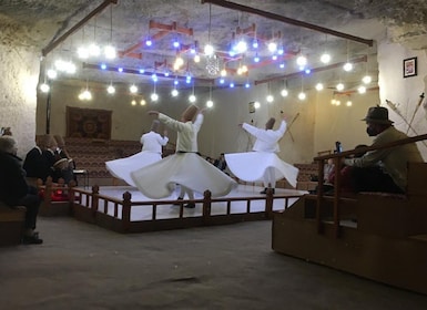 Kappadokien: Indgangsbillet til Whirling Dervish Show