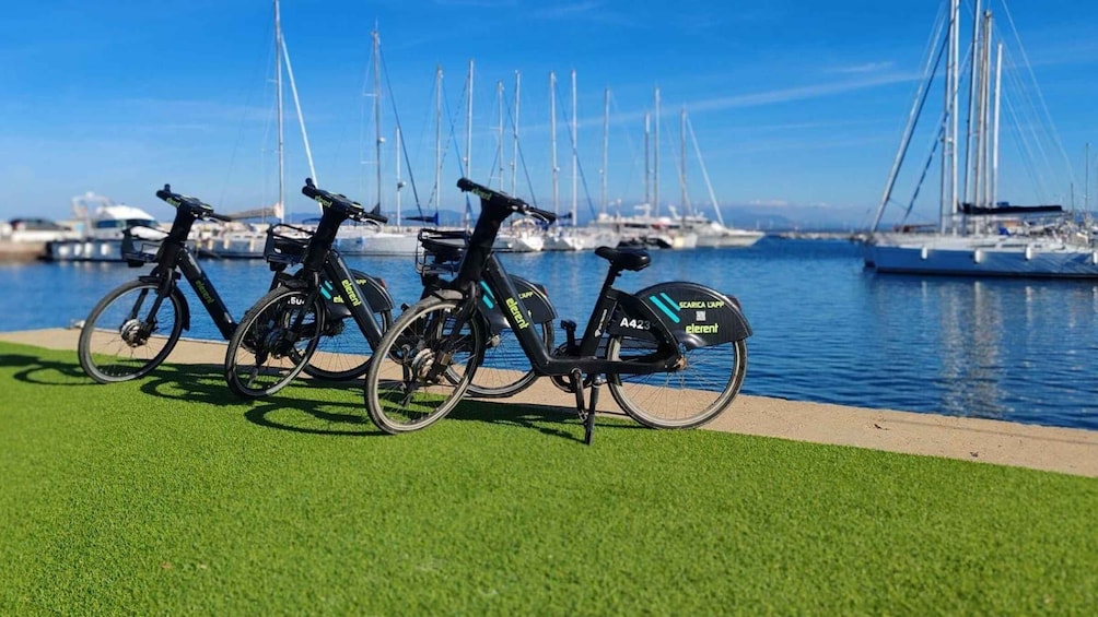 Calasetta: E-bike rental on the island of Sant'Antioco