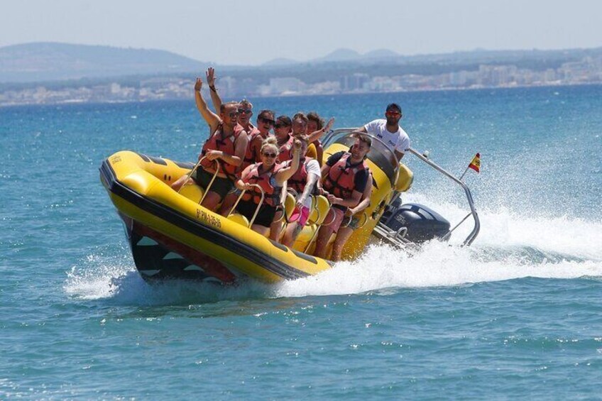 High-Speed Speedboat Adventure in the Bay of Alcudia