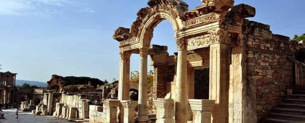 Picture 2 for Activity TempleofArtemis and HouseofMary in Ephesus&Sirince Village