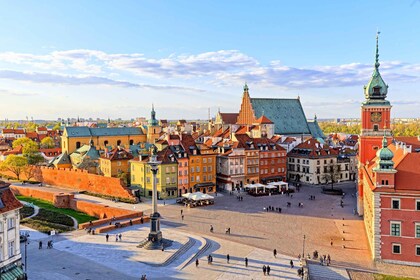 Varsovia: recorrido público por la ciudad por la tarde con recogida y devol...