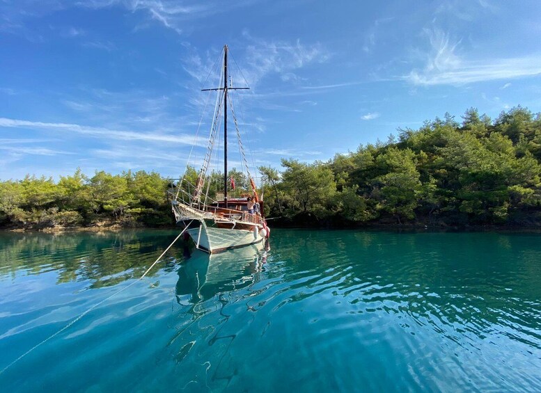 Picture 10 for Activity From Bodrum: Private Sunset Boat Tour with Dinner & Swimming
