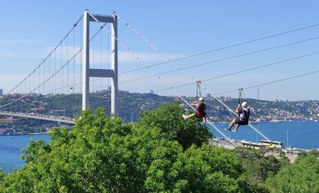 Istanbul: Zipline-seikkailu Bosporin näköalalla: Zipline Adventure with Bos...